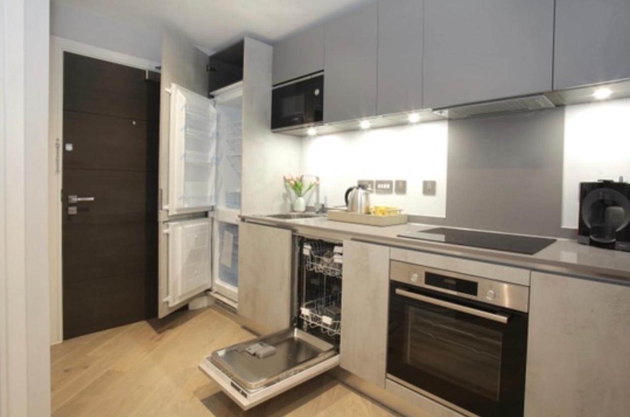 Mnitri Apartment Лутън Екстериор снимка